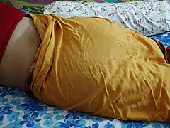 Indian housewife gets seduced by her lover for a wonderful fuck