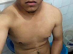 just masturbating so richly here all alone 😏  