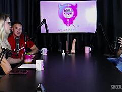 Compilados do Jow Jow no Bora Cast com Bruna Carlos in sheer red