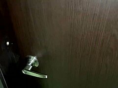 Me Cansé De Ver La Novia De Mi Amigo Acostada Y Me La Terminé Follando Duro Hasta Correrme