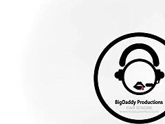 emma tries her first webcam session with friends online