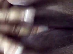 I just wanna you to come lick my wet lips... they're so ready for ya