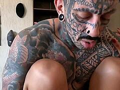 Brazilian babe in lingerie teases tattooed guy