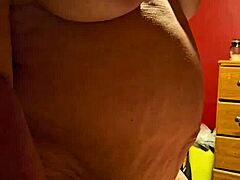 Pregnant MILF discovers creamy texture and extra wetness in surprising ways