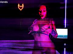 goth sisi rose loves getting roughed up and receiving facials