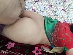 desi arab housewife gets penetrated deep by old pakistani husband