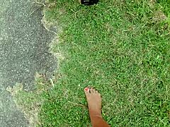 wanna see these dirty bare feet walking streets and beach?