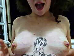 18+ slut's hairy pussy creampied sticky by big black cock closeup