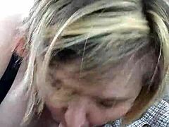 BBW fru Liz suger kuk vid vägkanten feta kurvor gungar ny spermalast?