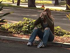 amy daly & joanna jet pound asses on bed 🍑🍆😈