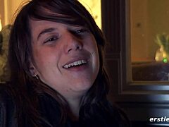 Rösi fingers her smooth shaved pussy so good 👅💦