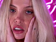 Gi Genesini Fingers Big Ass Intensely