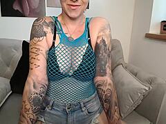 Teen redhead's pierced nipples and shaved pussy tempt