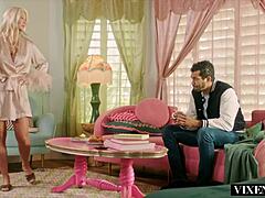 Vixenplus Dream Mom Alexis Deepthroats College Stud's Cock Dry