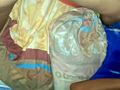 cornuda esposa da culo amiga a esposo vergudo sin condon!