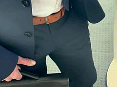 ici tu vois le teaser public qui flippe grave de l'avion j'décide d'me lancer quand même