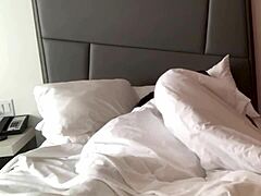 Multi-orgasmic nympho Eva Yi pussy-pounded by Rome Major's monster cock