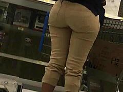 big booty walmart chick bends over teasing shoppers