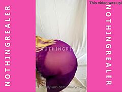 Pretty Thick Chubby Bunny Shakes Her Big Fat Ass Curves