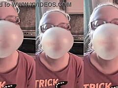 WHOA HUGE BUBBLE GUM CHEWS ASMR!