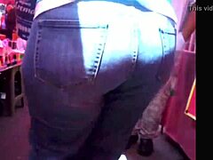 Big Booty Milf In Tight Jeans