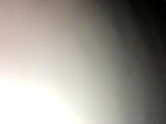 amateur closeup of nice shaved pussy spreading