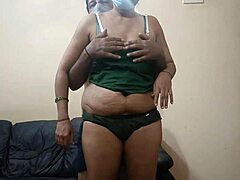 i finally fuck desi bhabi in her homemade indian style