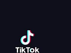 Prostitute's bunduda ass bulges through marked panties