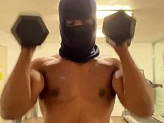 working out neck and shoulders outdoors california