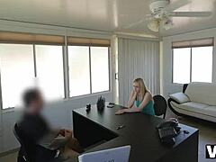 horny agent demands jeune client to fulfill dirty outdoor needs