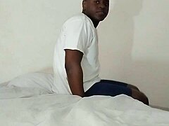 THIS TOOTHBRUSH VIBRATES SHEER PUSSY INTO WET COMING ECSTASY