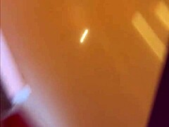 ATRAPO A Mi MADRENA NALGONA CALIENTE Y LE Saco LA LECHE EN SU CULO