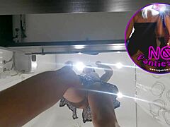 hey petite brunette, show that tight shaved pussy and bare ass now?