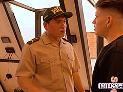 Peruvian cop claims tight arab pussy from submissive muslim wife