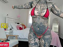 Milf stepmommy's huge fake tits in micro bikini haul 🔥👙