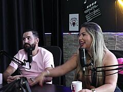 brazilian swingers juli figueir� and felipe larrossa fuck ignoring hate