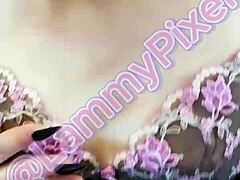 lammy pixels' petite 18+ curves tease for intimate fondling moments up close