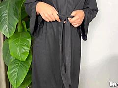 Big Tit Milf Teases With Long Slow Deepthroat Blowjob No Cum