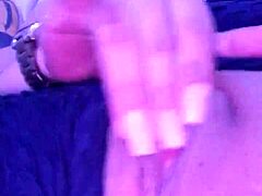 oiling my big latina ass yoga flex 😍💦