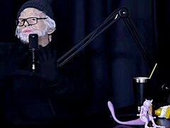 você quer ver a safada damiana com vovô moai no porn cast brazil cheia de putaria parte 7?