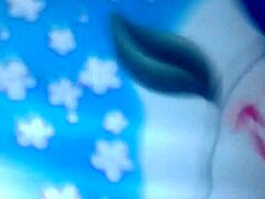 WATCH STEAMY VIETNAMESE SEX VOYEUR ACTION UNFOLDS!