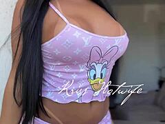 naked neighbor waitin for ya in her best night club tease