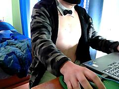 arnoldsylver's sensual webcam masturbation builds to intense climax