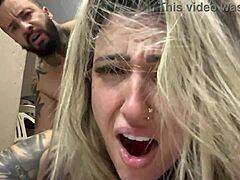 in the alley corner wet pussy takes throbbing bare cock to mutual orgasm 😏💦