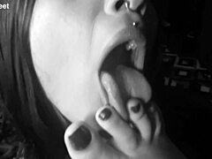 yo can't you get enough of ravena's sexy bare feet??