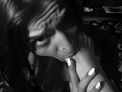 yo can't you get enough of ravena's sexy bare feet??