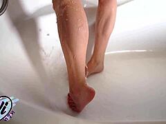 Teen Masturbates in Bathroom Shower