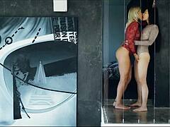 asian cutie and blonde babe scissor wildly together 💦👭🔥