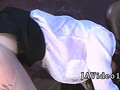 hey office milf nympho wants your creampie now...