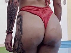 anitta miller squirts everywhere – you wanna drink it all up?